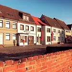 Buetow Daire Wißmar